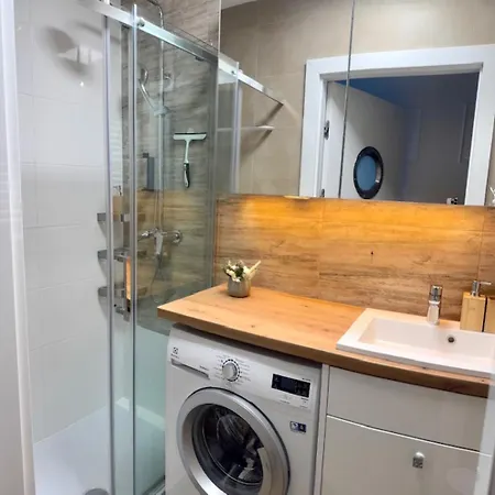 Apartment Na Klifie - Komfort, Widok Na Morze, Parking Ustronie Morskie