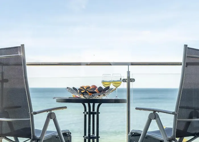 Na Klifie - Komfort, Widok Na Morze, Parking アパート ウストロニエ・モルスキエ